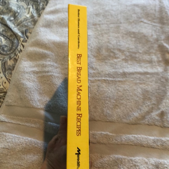 Better Homes and Garden Best Bread Machine Recipes - Picture 3 of 5